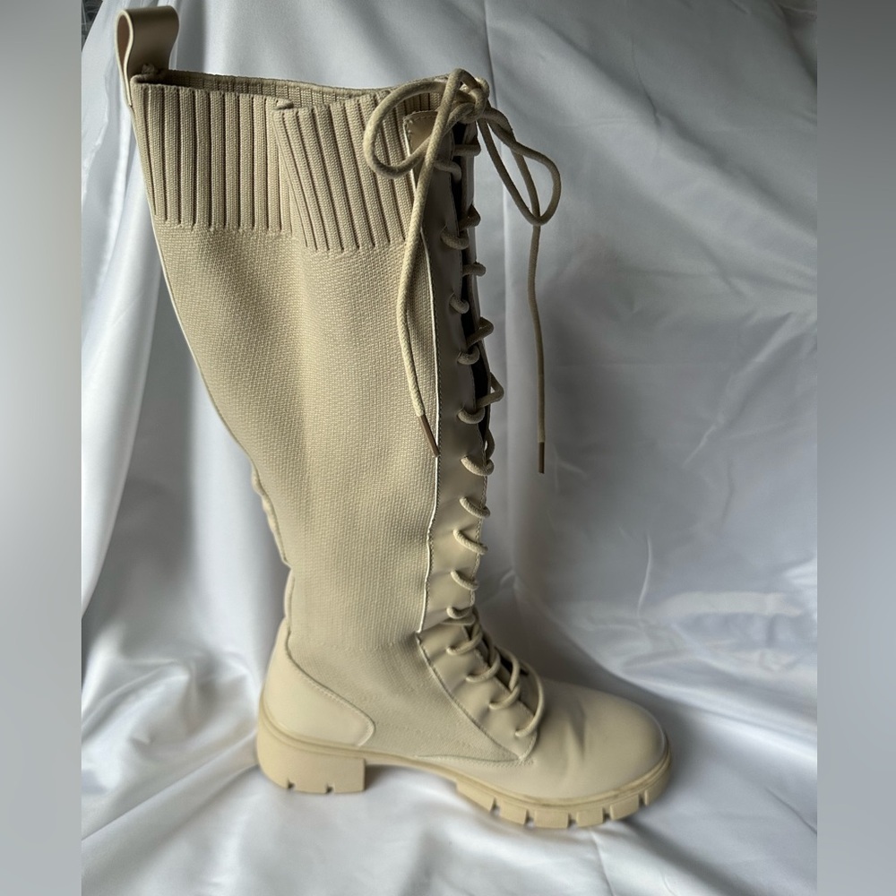 Vepose Knee High Lace-Up Chunky Platform Boots Beige 8.5